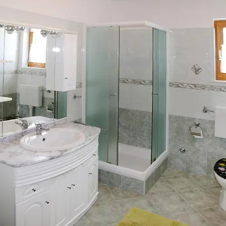 Adelheid In Biograd Near Drazica Apartman Biograd na Moru