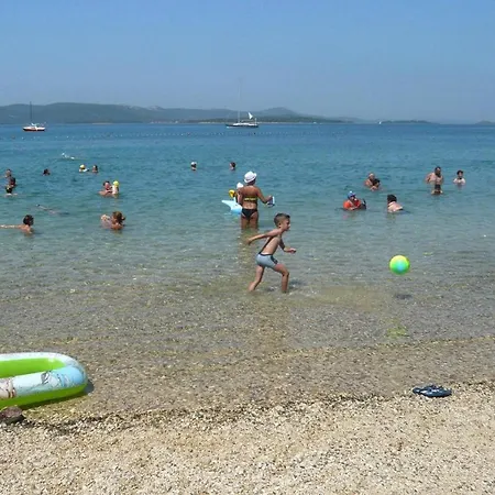 Adelheid In Biograd Near Drazica Apartman *